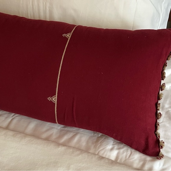 Anthropologie - ethnic motif pillows - set of 2 - Picture 3 of 3